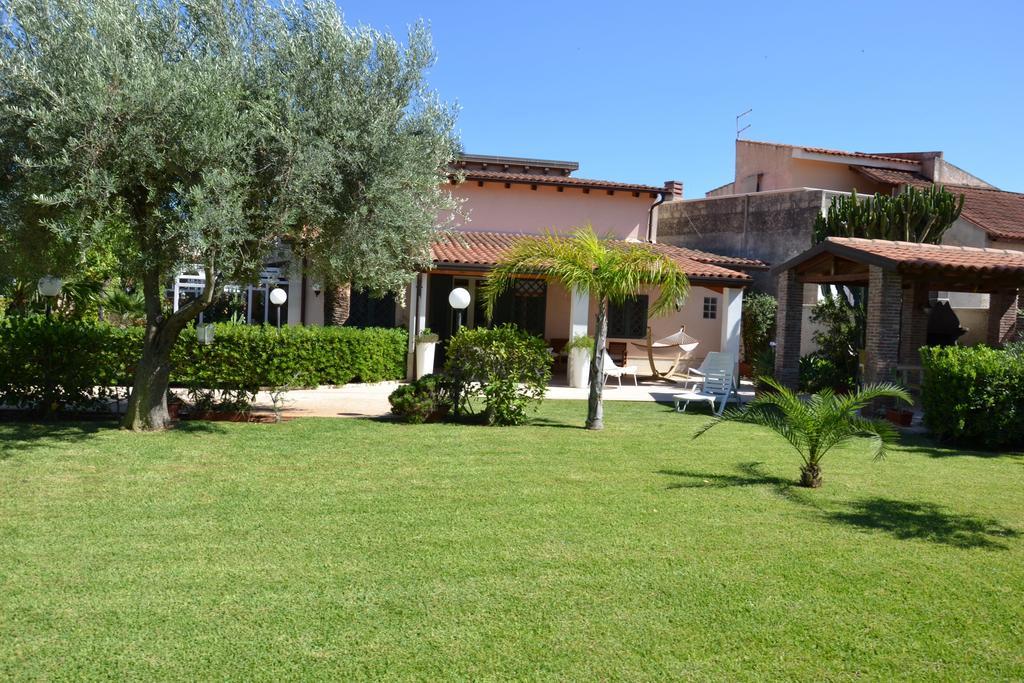 Villa Paola Фонтане Бианче Екстериор снимка